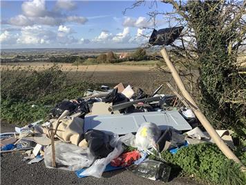  - Council warns - Don't fly-tip in Buckinghamshire